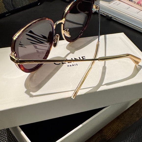 Celine Sunglasses - Black Leather Holder with original boxing - Picture 3 of 6